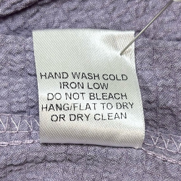 ODDY Lavender Smocked Blouse with Relaxed Fit and 3/4 Length Sleeves. Size 2X - Picture 8 of 8